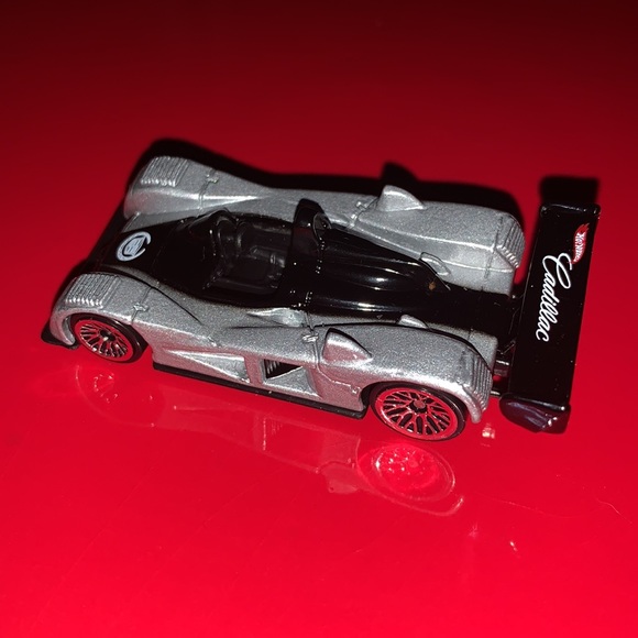 Hot Wheels Toys Mattel Hot Wheels Silver Cadillac Lmp With